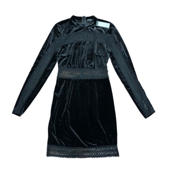 Romeo + Juliet Couture black velvet long sleeve dress - Picture 2 of 4